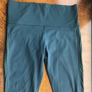 Lululemon Crop 17" Pants
